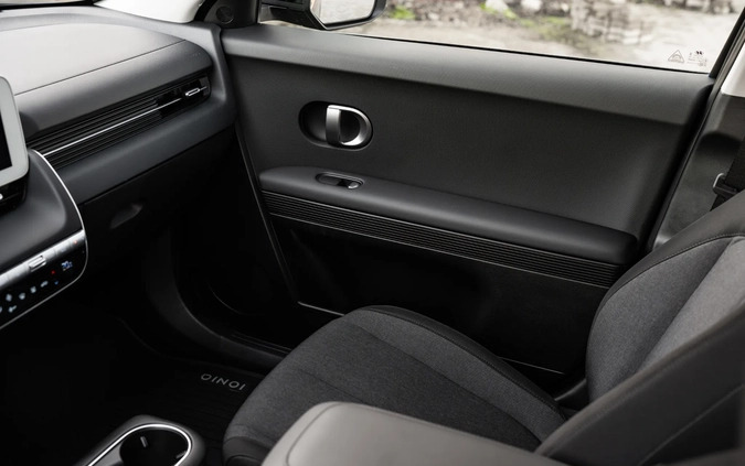 Hyundai IONIQ 5 cena 159900 przebieg: 10, rok produkcji 2023 z Pakość małe 742
